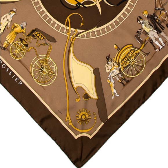 Hermès Paris "Carrossier" Silk Scarf
Designed by Philippe Ledoux - Picture 11 of 11